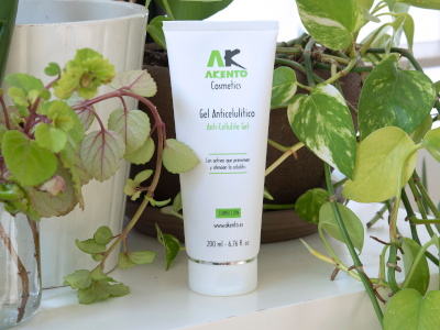 Gel contra la celulitis Akento